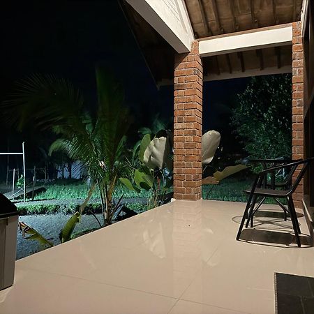 Mu Homestay Tetebatu Exteriör bild