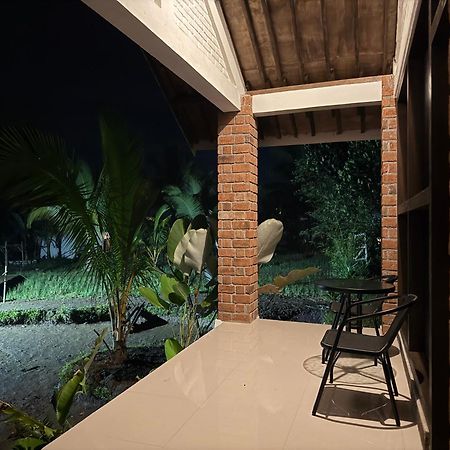 Mu Homestay Tetebatu Exteriör bild