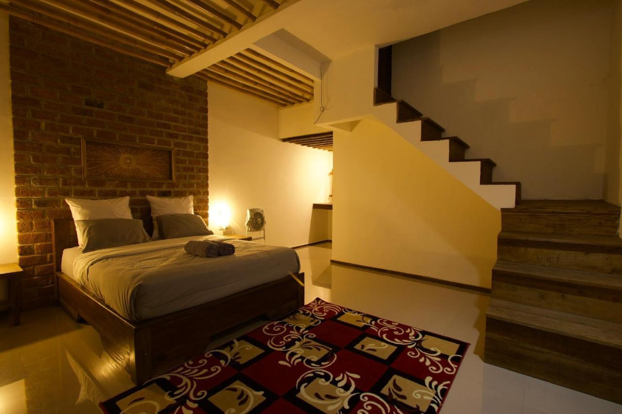 Mu Homestay Tetebatu Exteriör bild