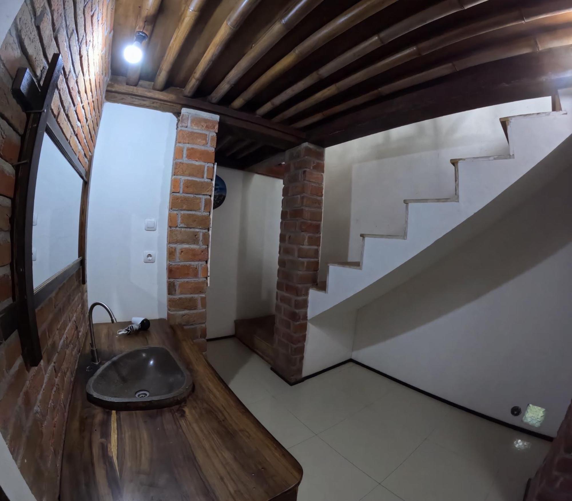 Mu Homestay Tetebatu Exteriör bild