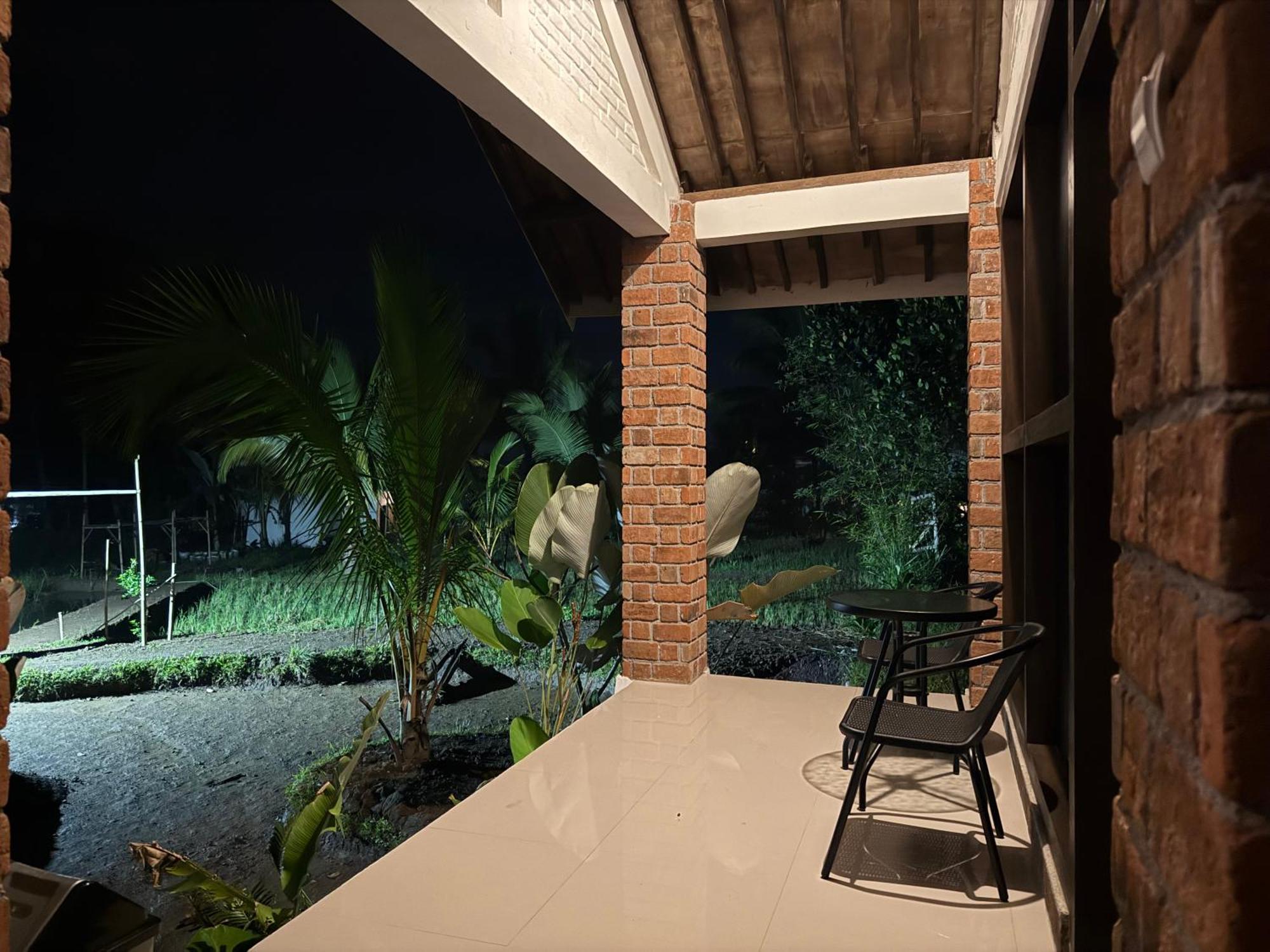 Mu Homestay Tetebatu Exteriör bild