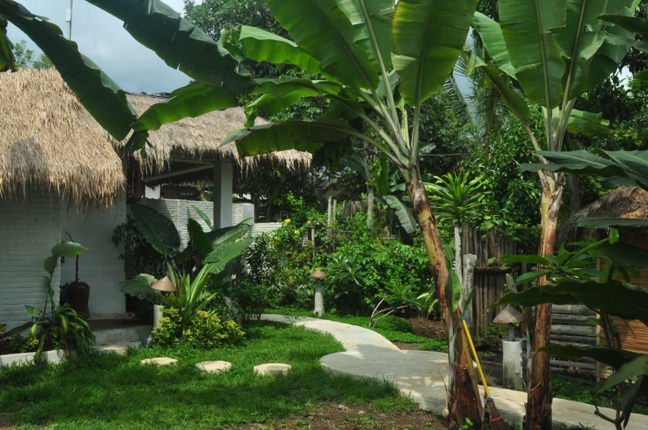 Mu Homestay Tetebatu Exteriör bild